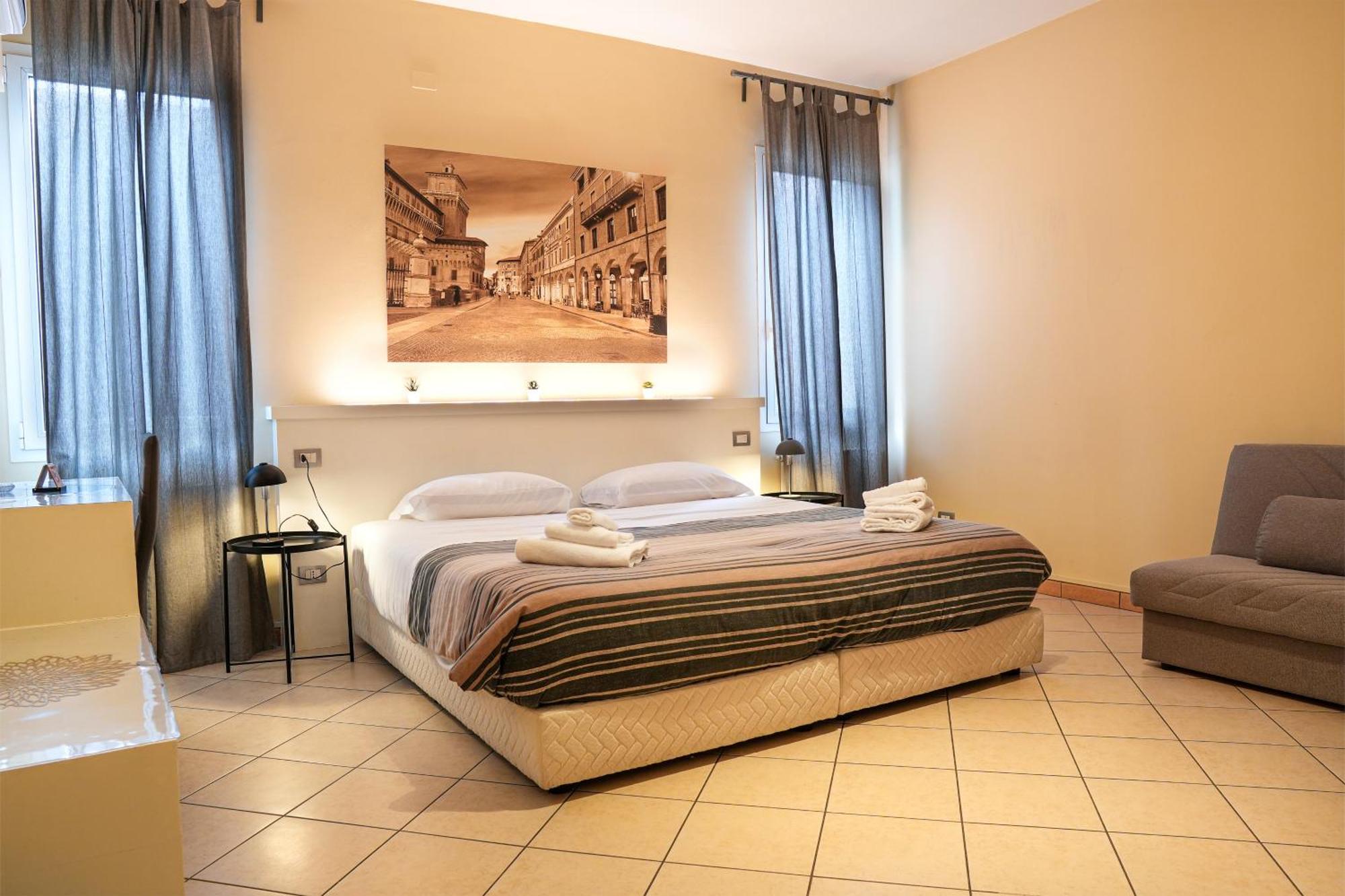 Smart Hotel Ferrara Exteriör bild