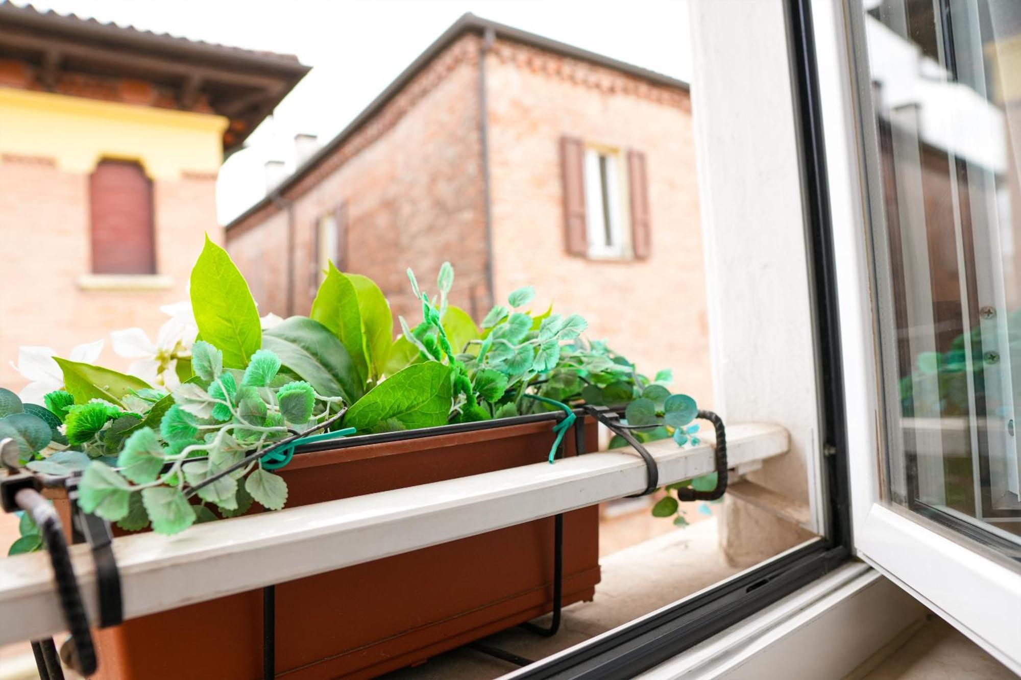 Smart Hotel Ferrara Exteriör bild
