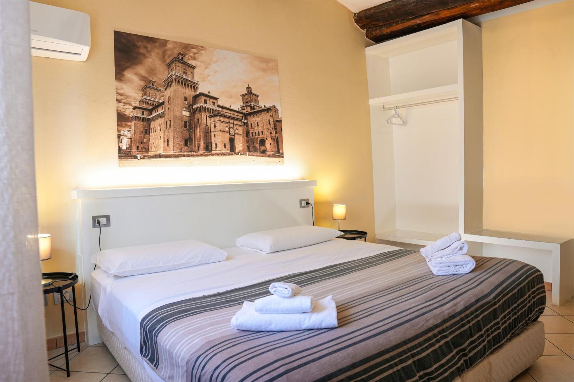 Smart Hotel Ferrara Exteriör bild