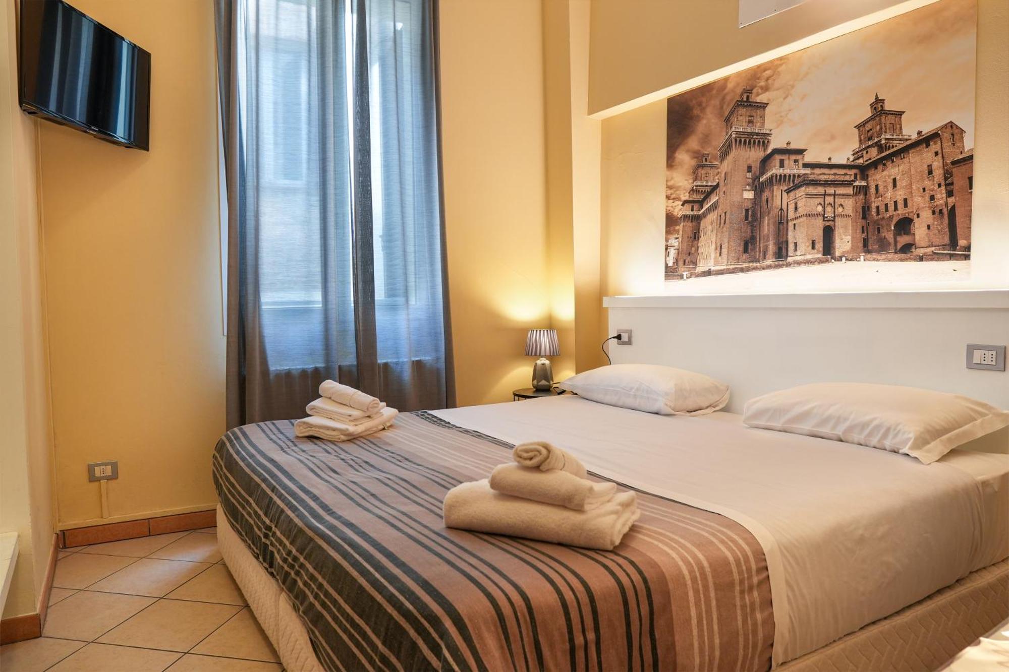 Smart Hotel Ferrara Exteriör bild